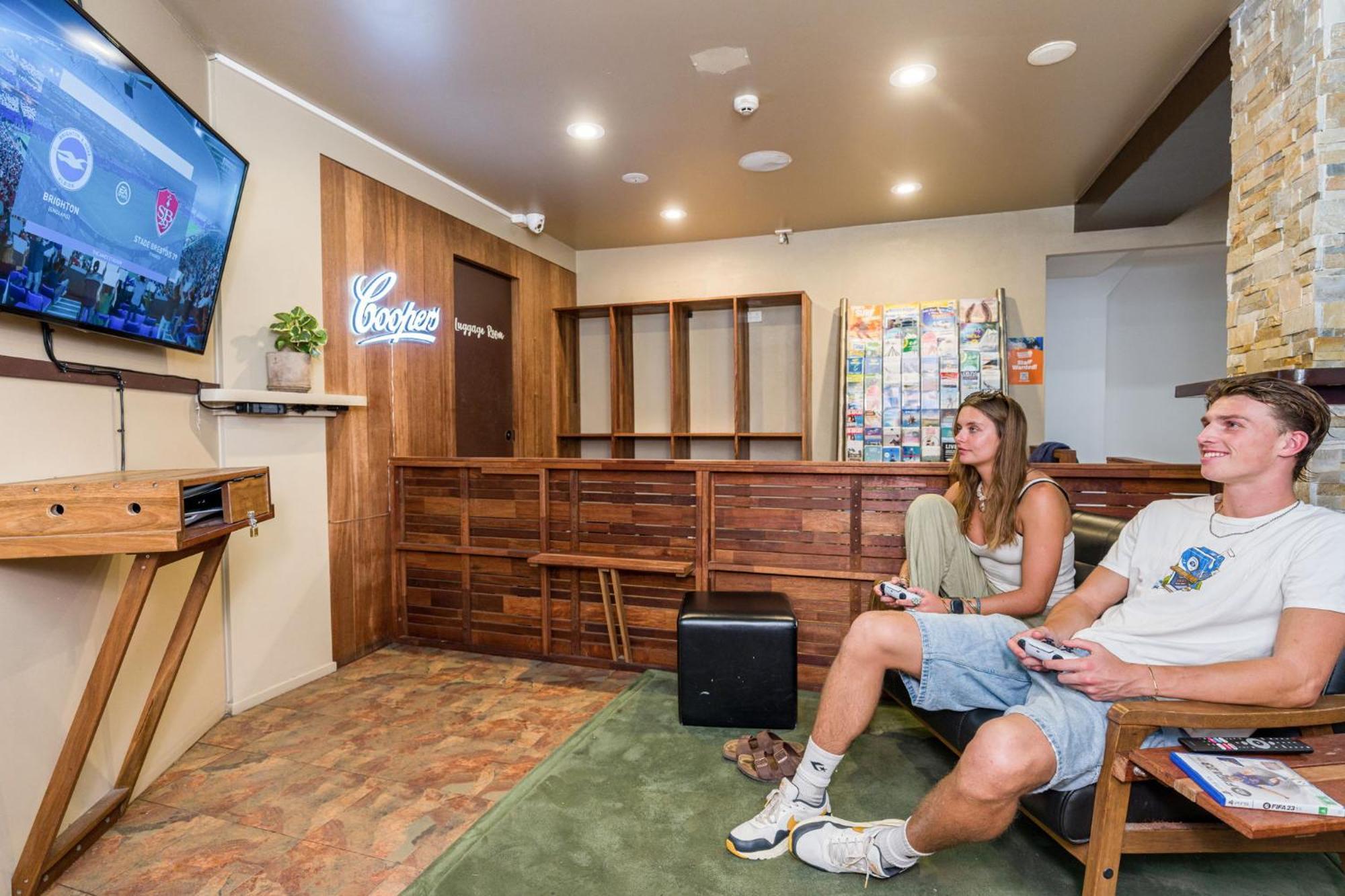 Aquarius Backpackers Resort ไบรอนเบย์ ภายนอก รูปภาพ