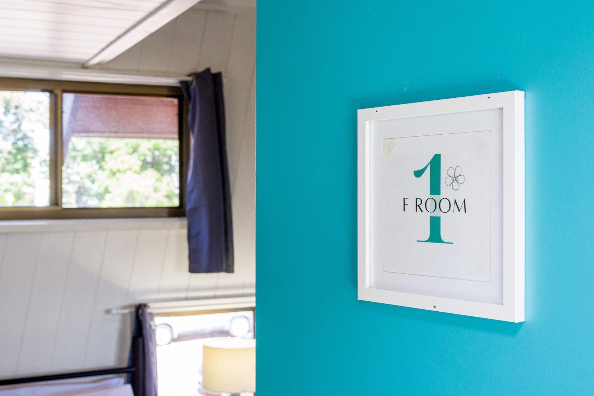 Aquarius Backpackers Resort ไบรอนเบย์ ภายนอก รูปภาพ